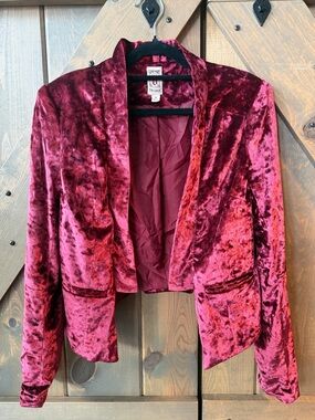 Decree Women’s crushed Velvet Open-Front Blazer/Bolero Jacket in Burgundy